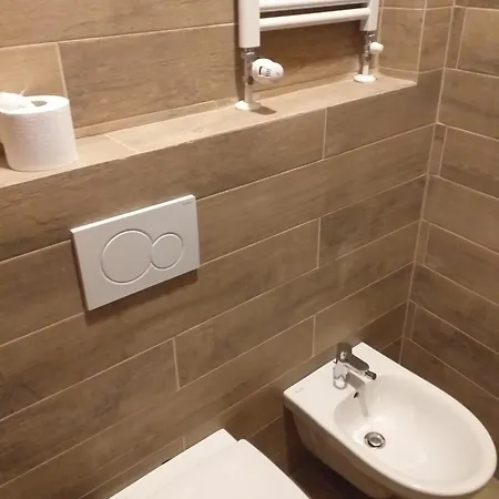Zamboni Apartment *